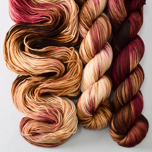 Light Chocolate Roses - Miss Babs Yummy 2-Ply yarn