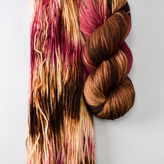 Light Chocolate Roses - Miss Babs Yowza yarn