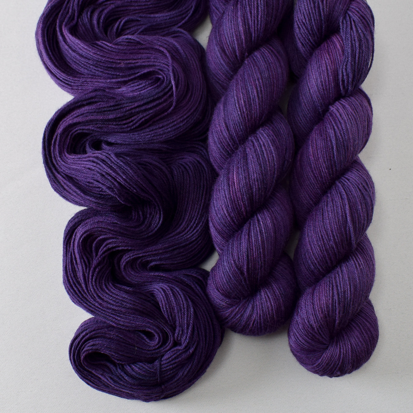 Lilacs - Miss Babs Putnam yarn
