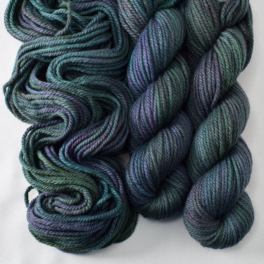 Lost Goddess - Miss Babs K2 yarn