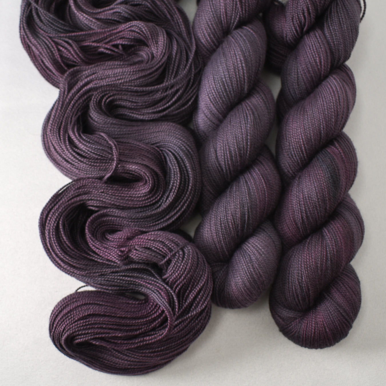 Lurch - Miss Babs Avon yarn