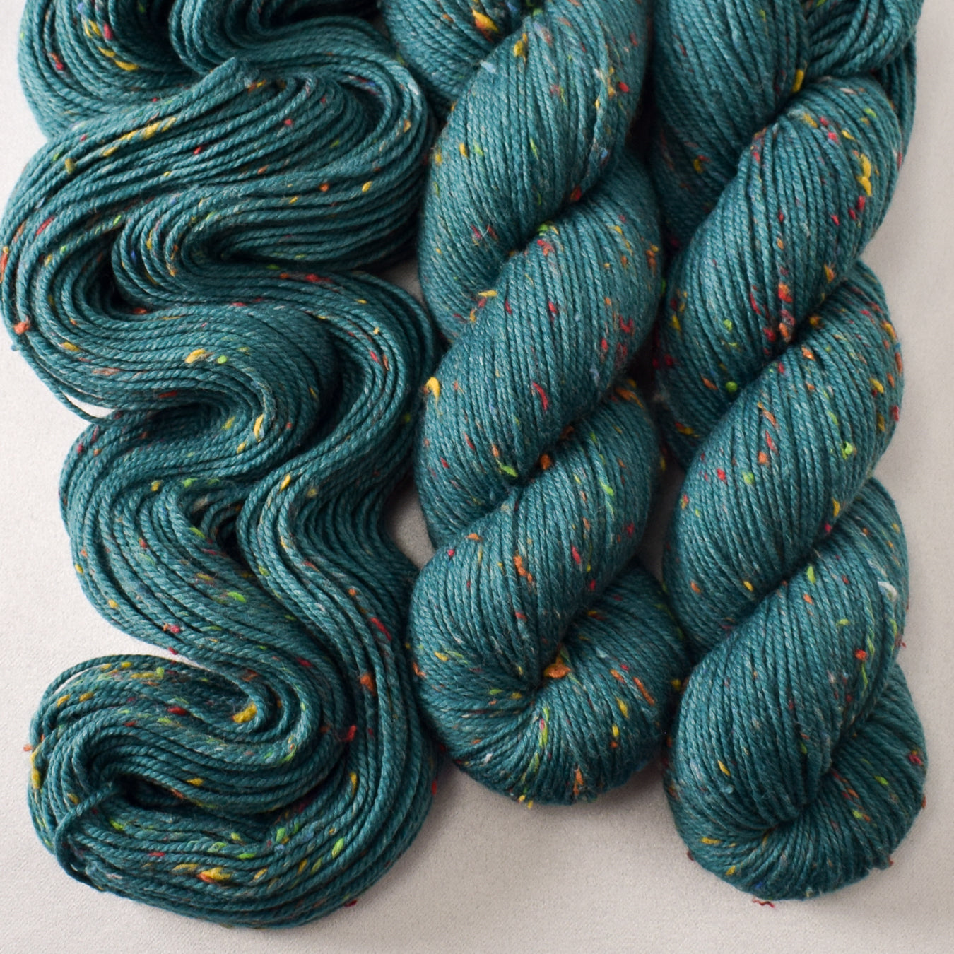 Mahi Mahi - Miss Babs Cupcake yarn