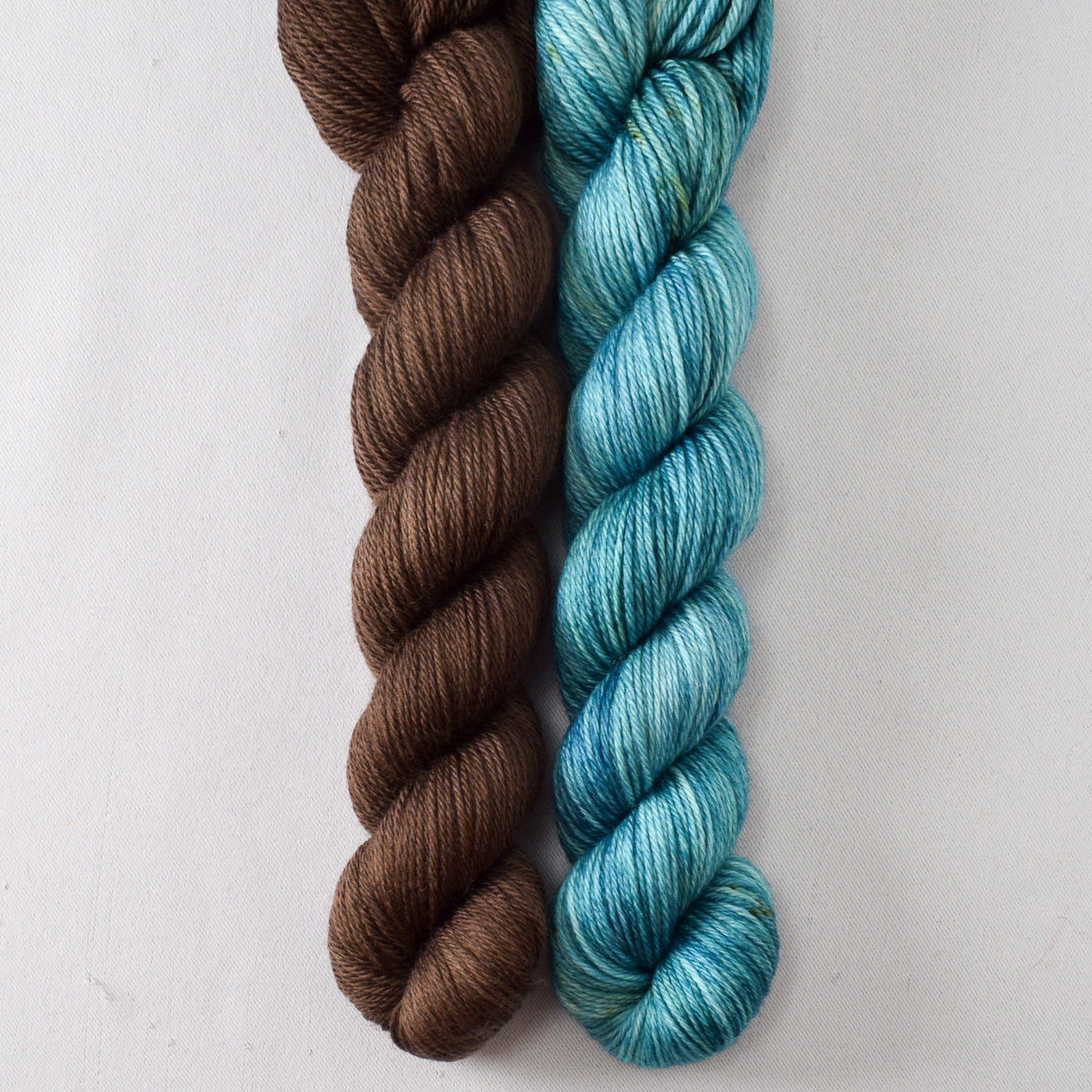 Maragonia - Miss Babs Yowza Mini Duo