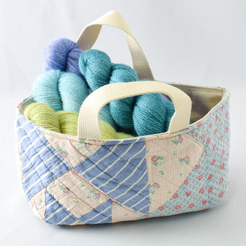 Gingham Broken Dishes Maker Caddy - Small - MCS_BKDS_GH