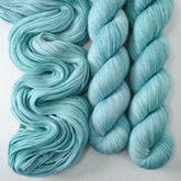 Meteors - Miss Babs Avon yarn