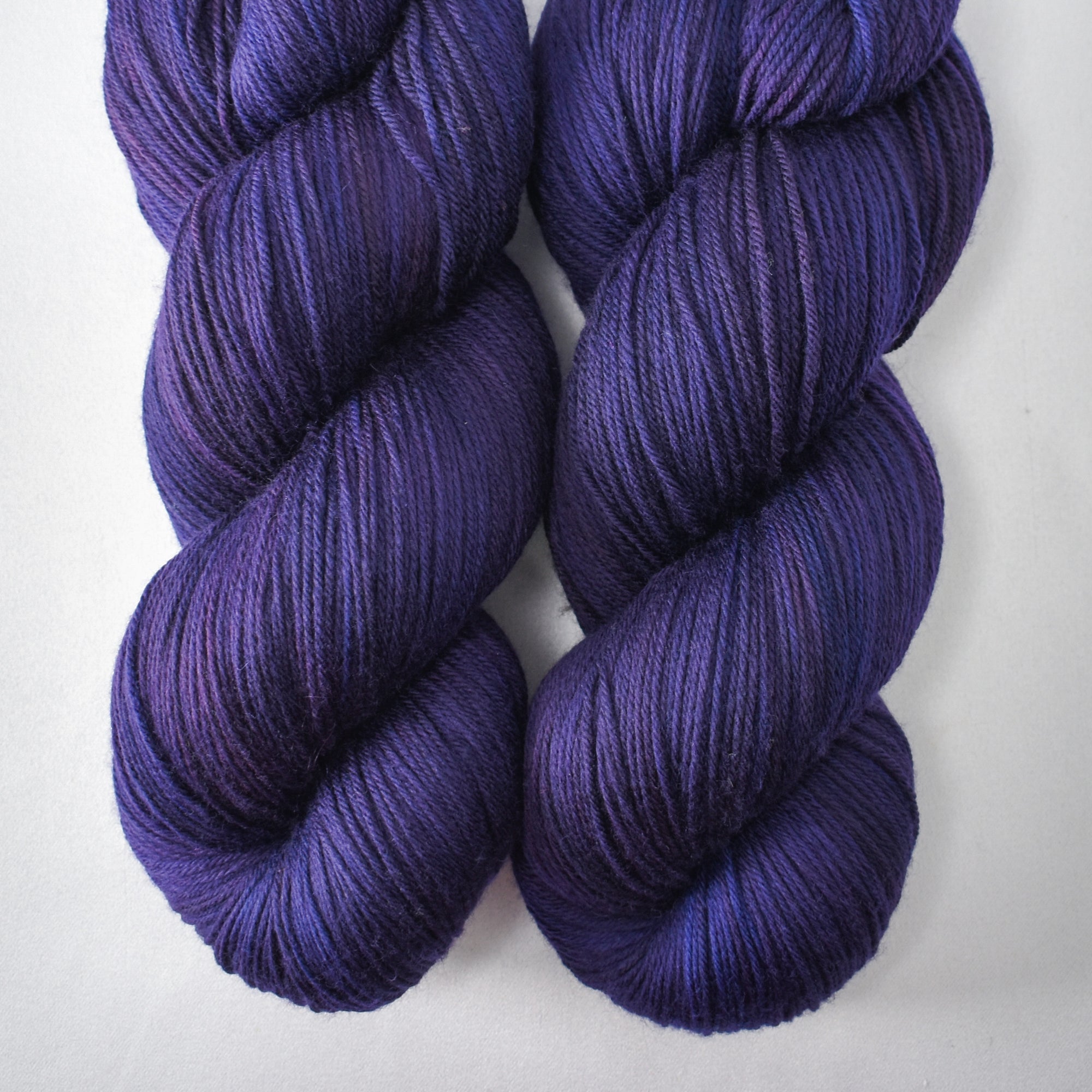 Midnight Velvet - Yowza - Wild Iris