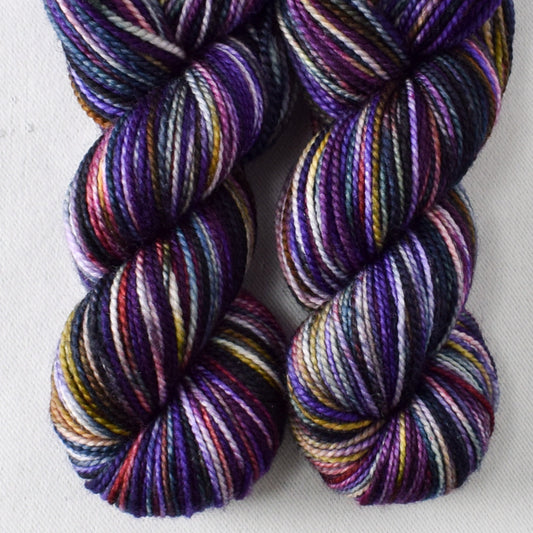 Mood is Right - Miss Babs Yummy 2-Ply Toes superwash Merino wool yarn