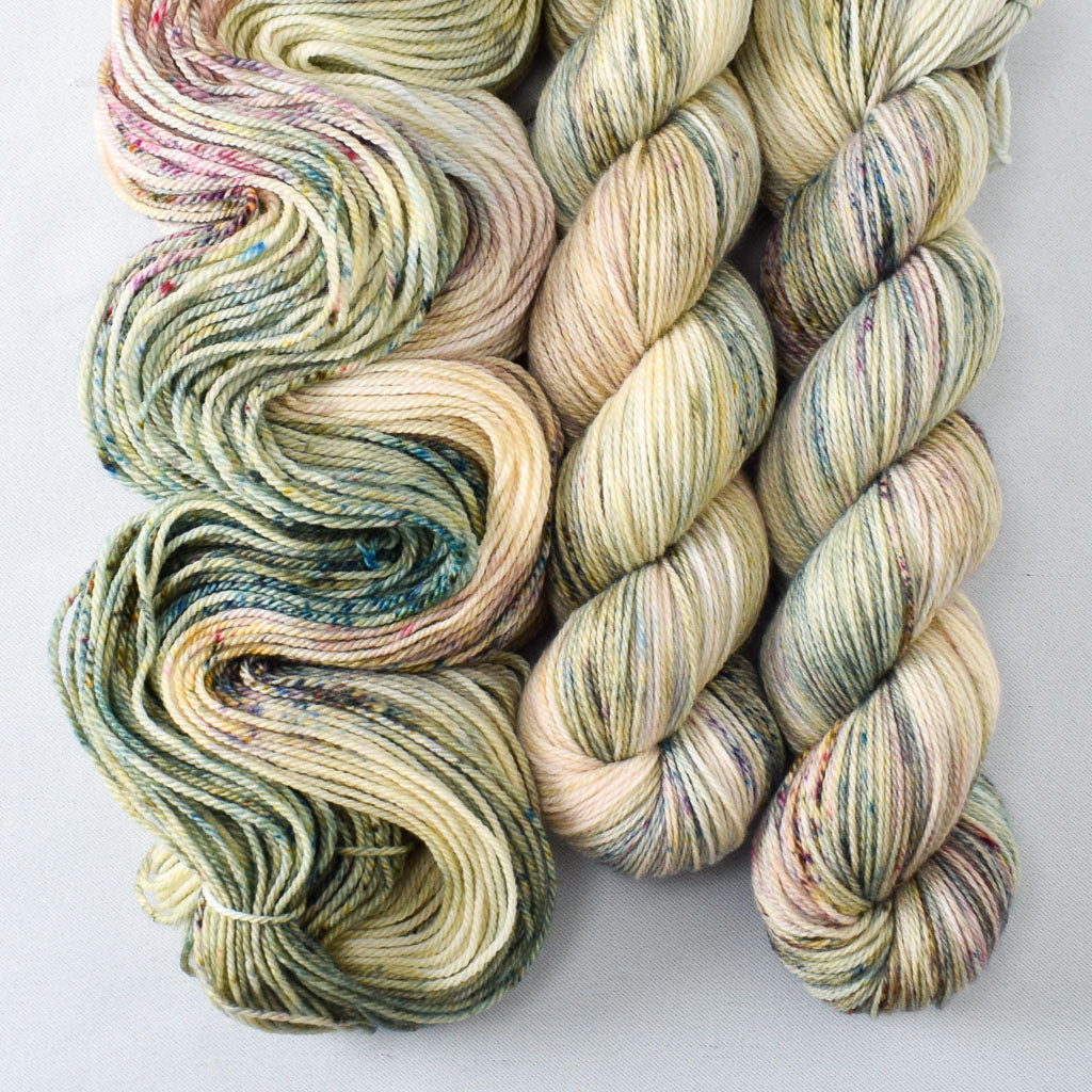 Mountain Meadow - Miss Babs Caroline merino-cashmere-nylon yarn
