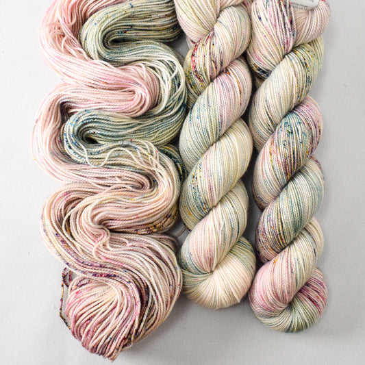 Mountain Meadow - Yummy 2-Ply - Babette