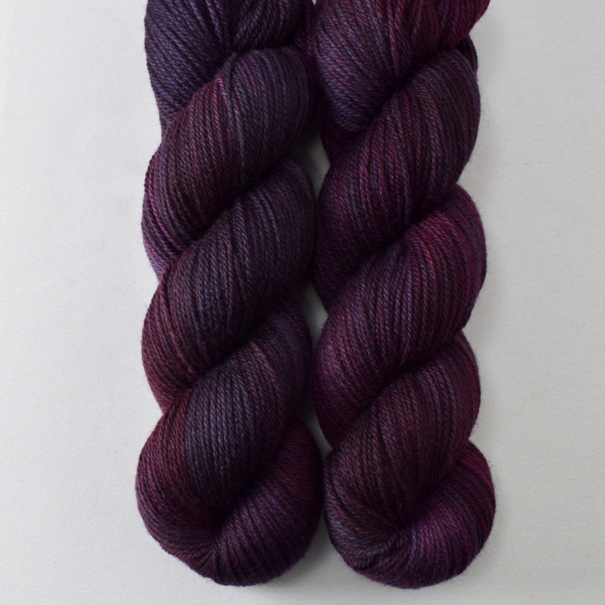 Moving Melody - Miss Babs Killlington 350 yarn