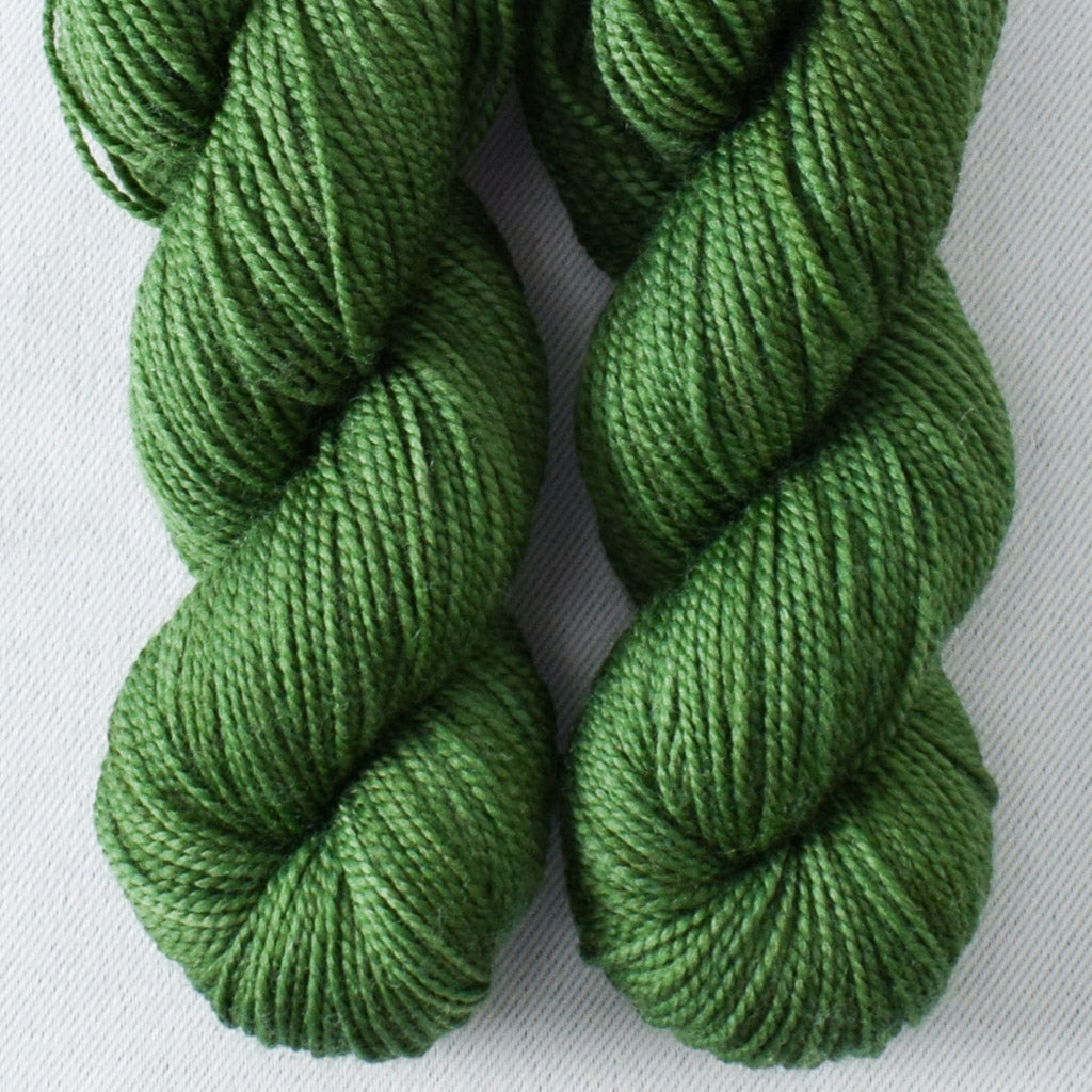 Mung Bean - Miss Babs Yummy 2-Ply Toes superwash Merino wool yarn