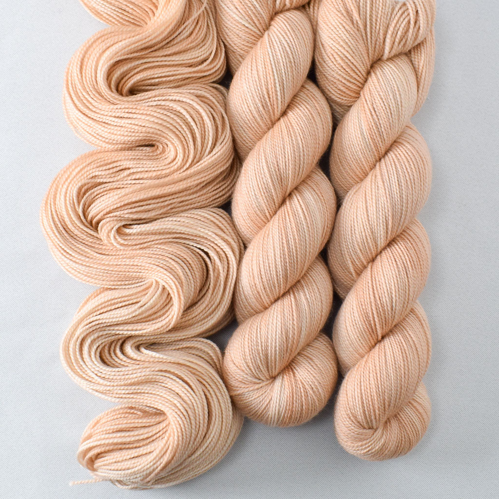 Muslin - Miss Babs Yummy 2-Ply superwash Merino wool yarn