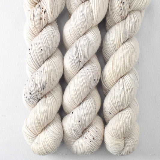 Neutral 2 - Yummy 2-Ply - Babette