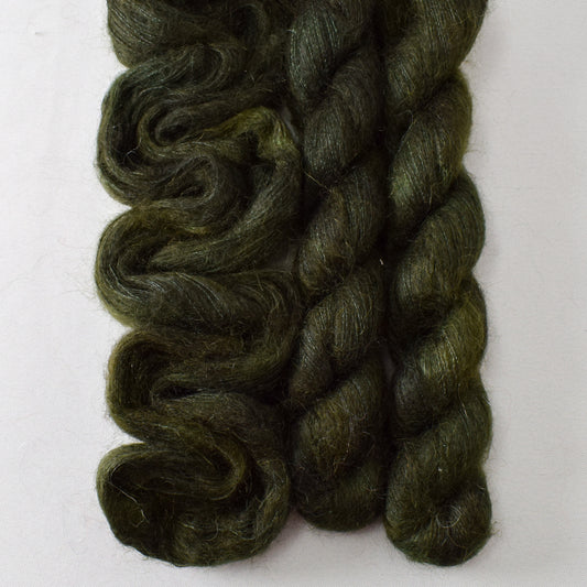 Nori - Miss Babs Moonglow yarn