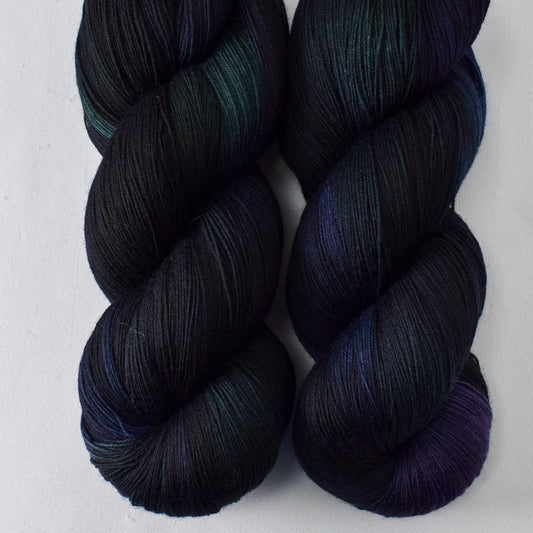 Northern Lights - Miss Babs Katahdin yarn