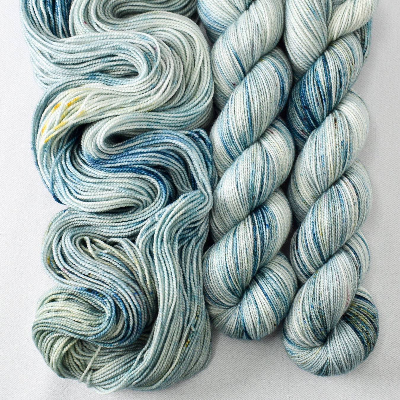 Ocean's Whisper - Miss Babs Yummy 2-Ply superwash Merino wool yarn