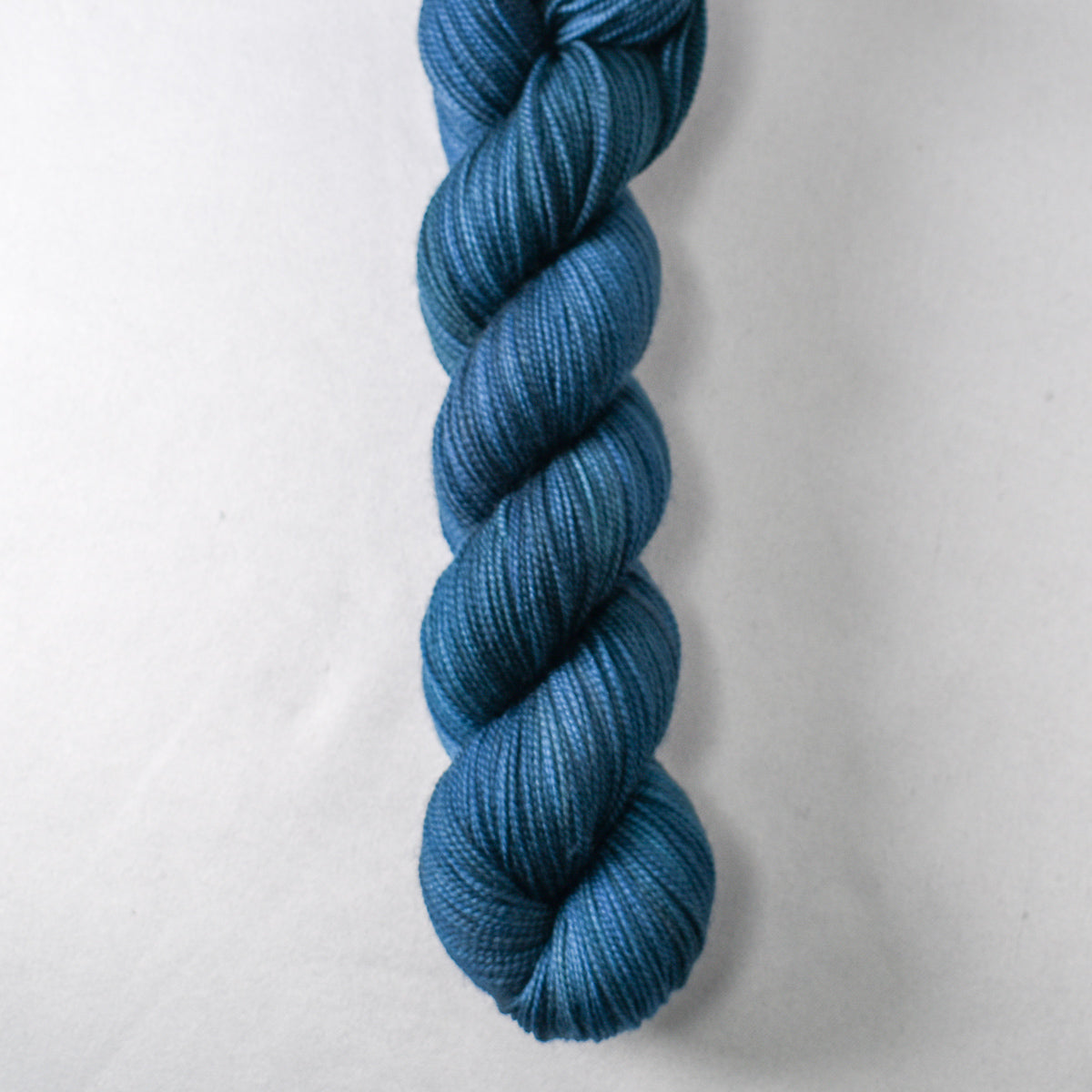 Odysseus - Miss Babs Yummy 2-Ply yarn