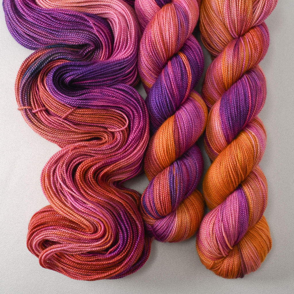 On the Edge Again - Miss Babs Avon yarn