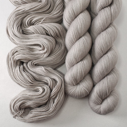 Oyster - Miss Babs Avon yarn