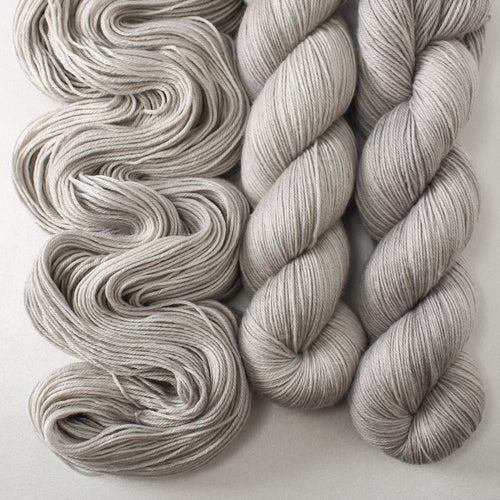 Oyster - Miss Babs Tarte yarn