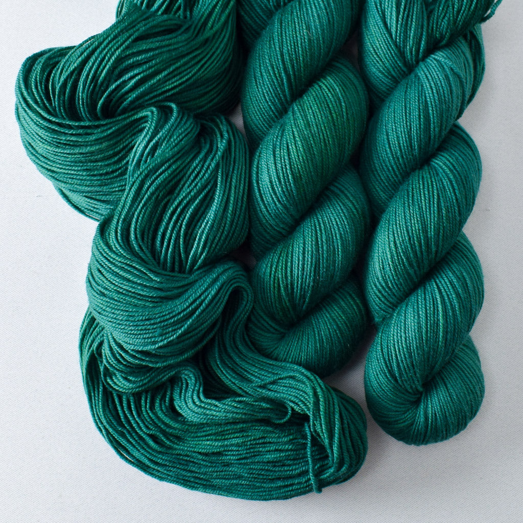 Oz - Miss Babs Laurel Falls Shaniko Merino wool yarn