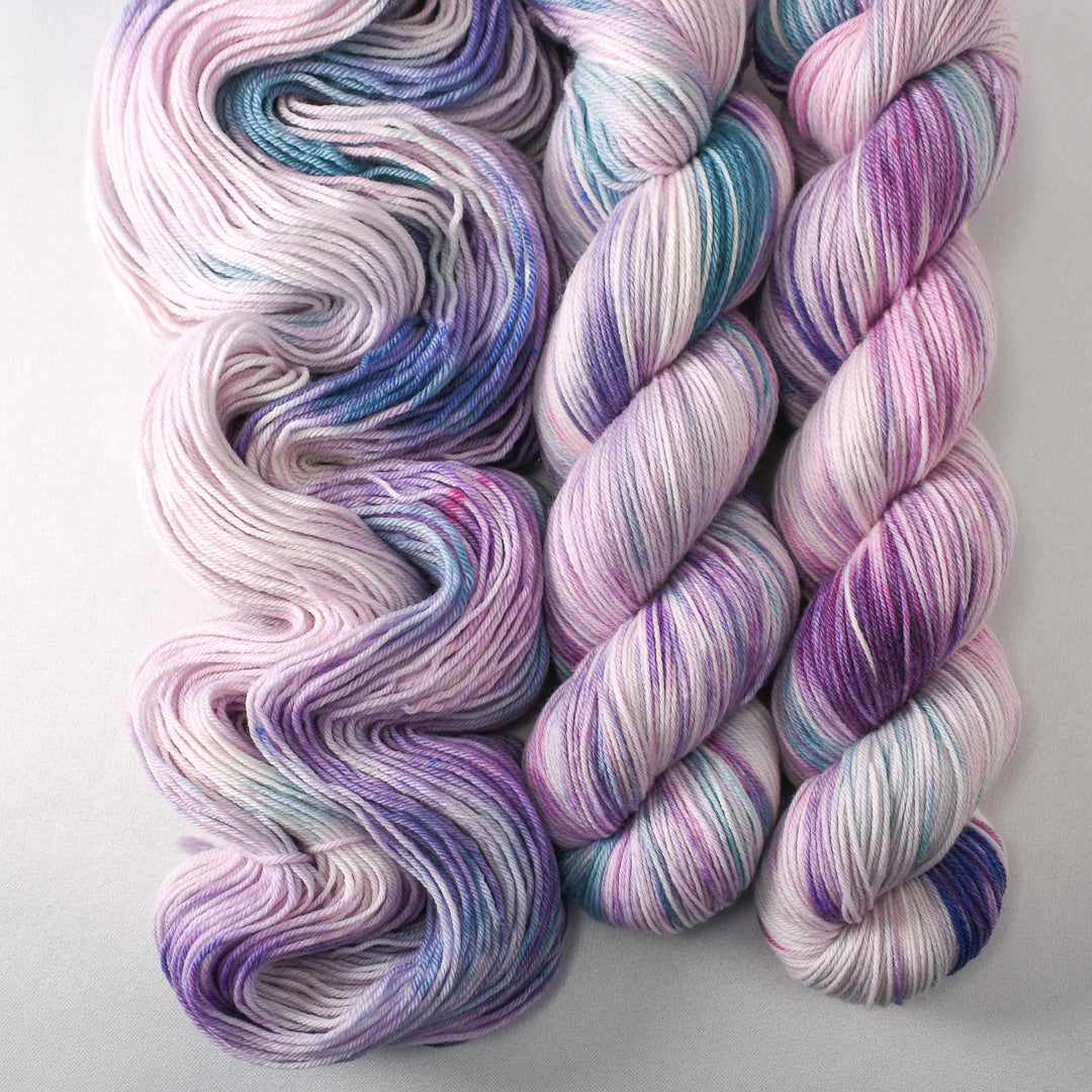 Perfumed Air - Miss Babs Tarte yarn