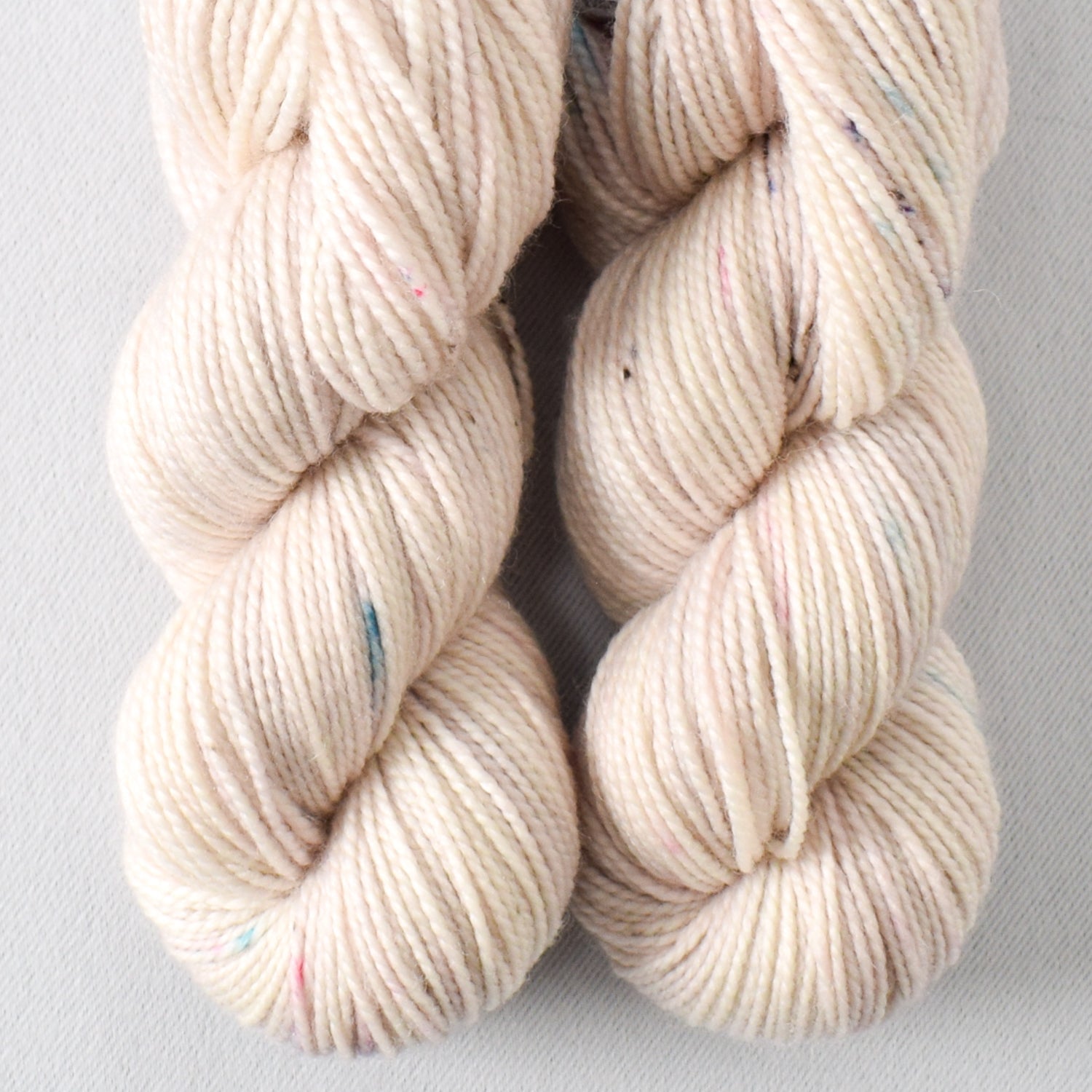 Pink Passion - Miss Babs Yummy 2-Ply Toes superwash Merino wool yarn