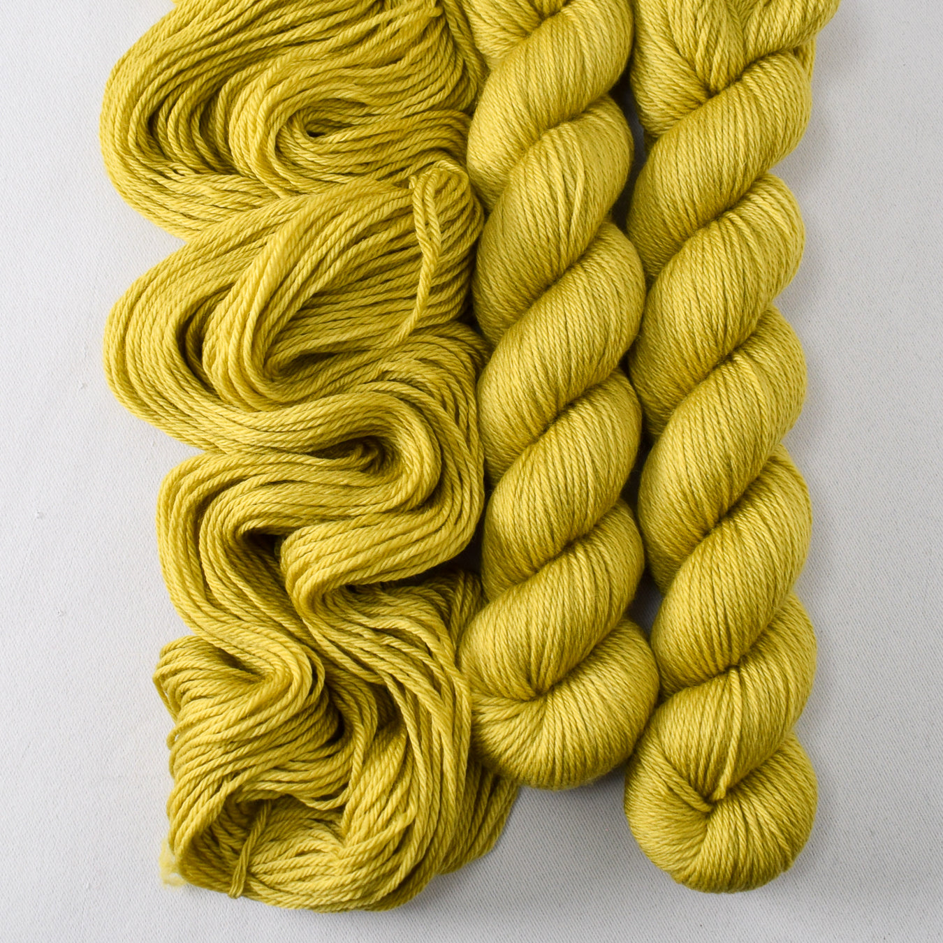 Pistachio Power - Miss Babs Yowza Mini yarn