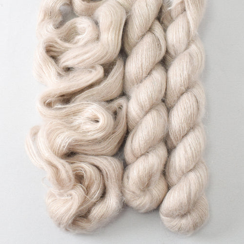 Plover - Miss Babs Moonglow yarn