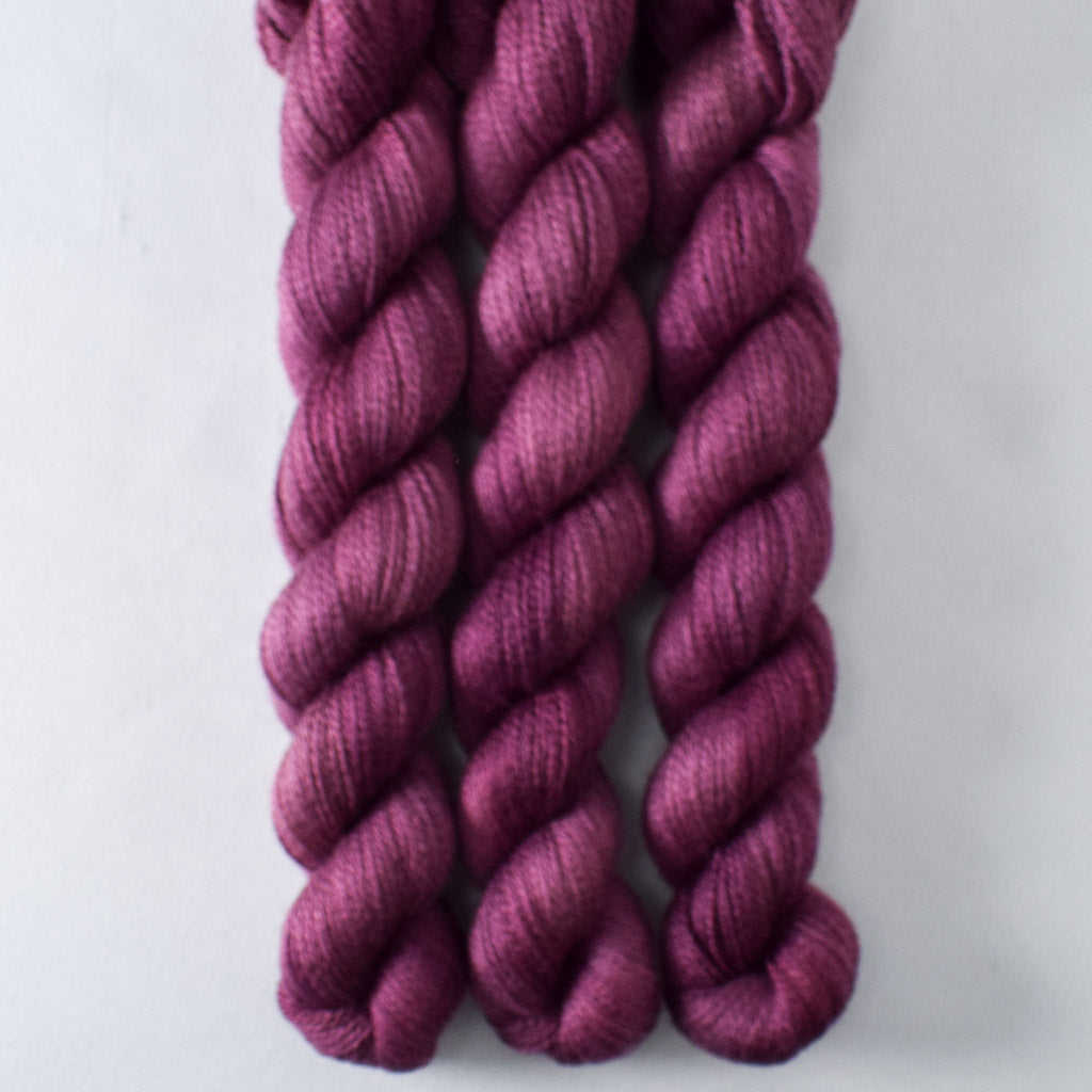 Plum - Miss Babs Yet yarn