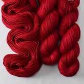 Poinsettia - Miss Babs Killington 350 yarn
