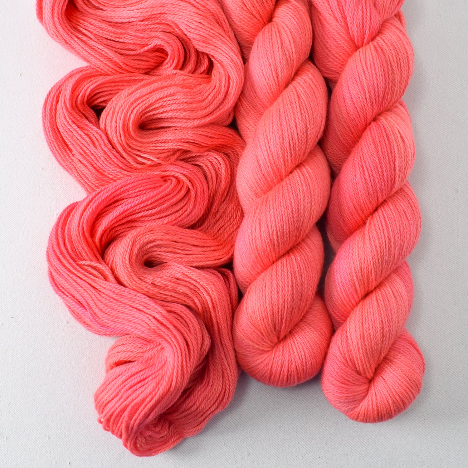 Quince Blossom - Miss Babs Caroline merino-cashmere-nylon yarn