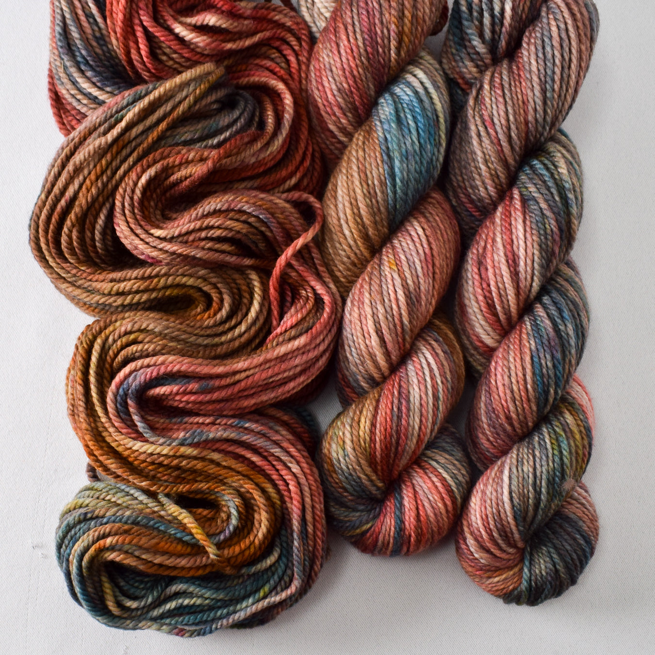 Rainbow Trout - Miss Babs K2 yarn