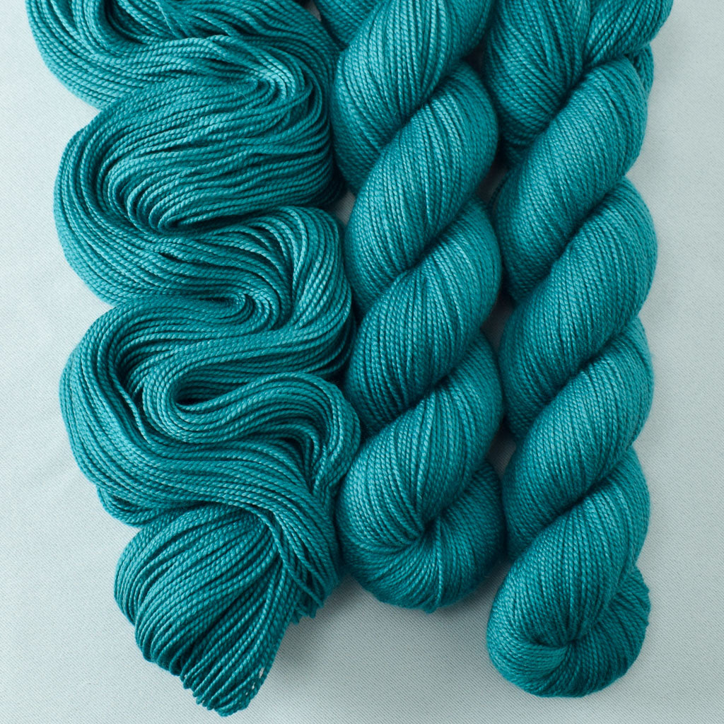 Rainforest - Miss Babs Yummy 2-Ply superwash Merino wool yarn