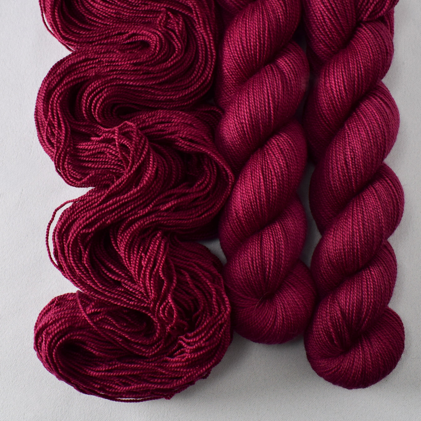 Red Barn - Miss Babs Yummy 2-Ply yarn