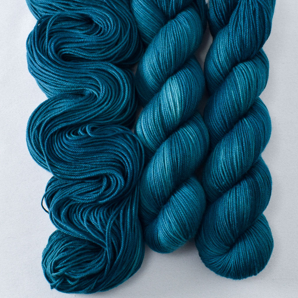 River Dee - Miss Babs Laurel Falls yarn