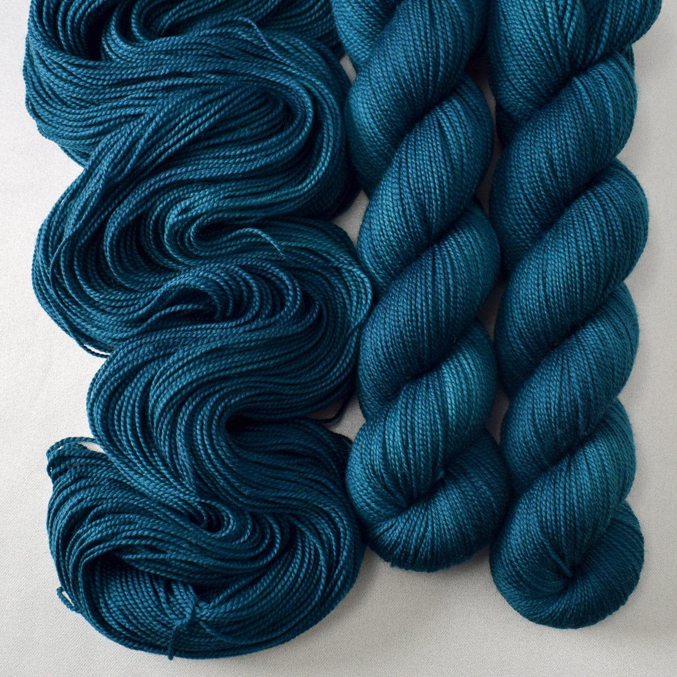 River Severn - Miss Babs Yummy 2-Ply yarn