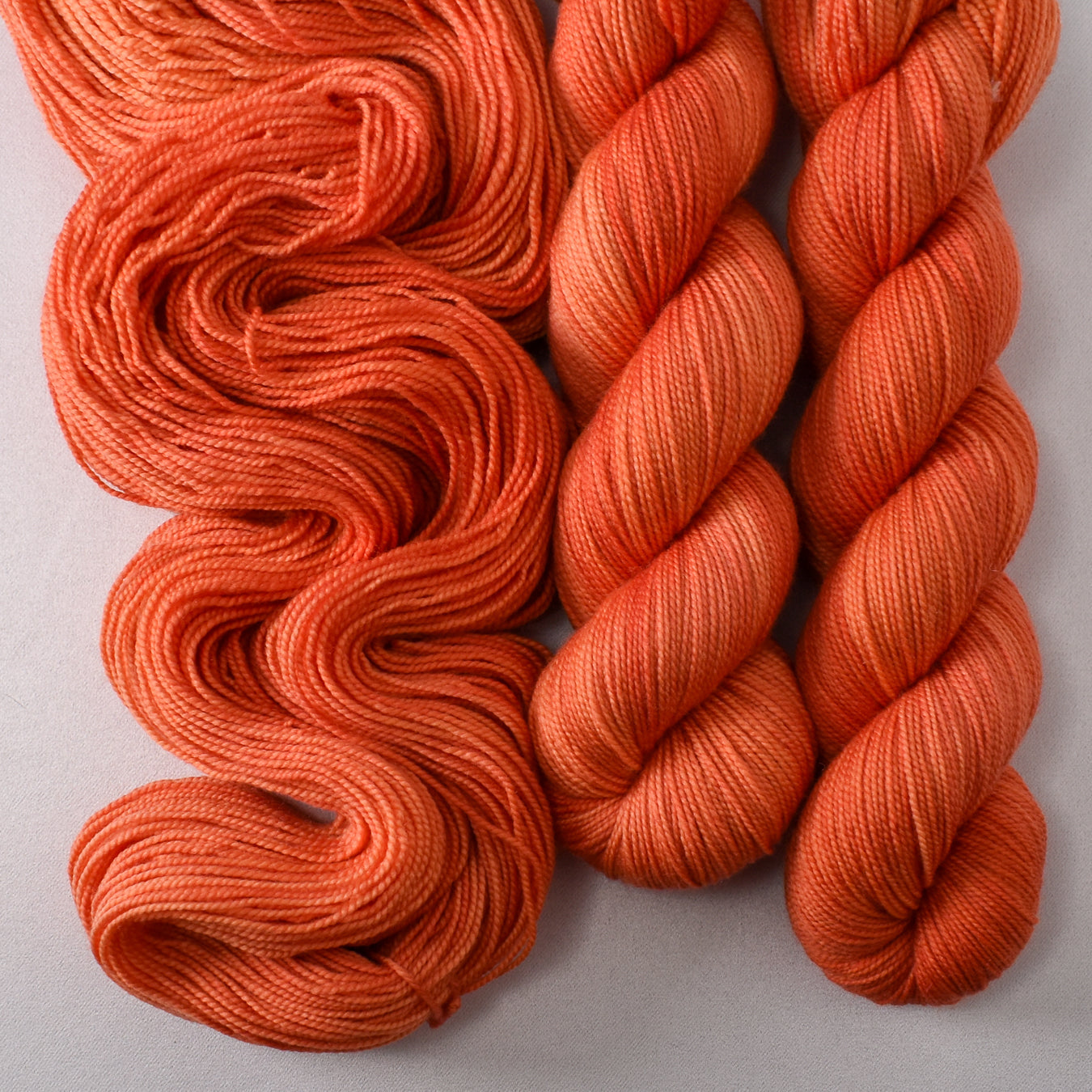 Rumpus - Miss Babs Yummy 2-Ply yarn