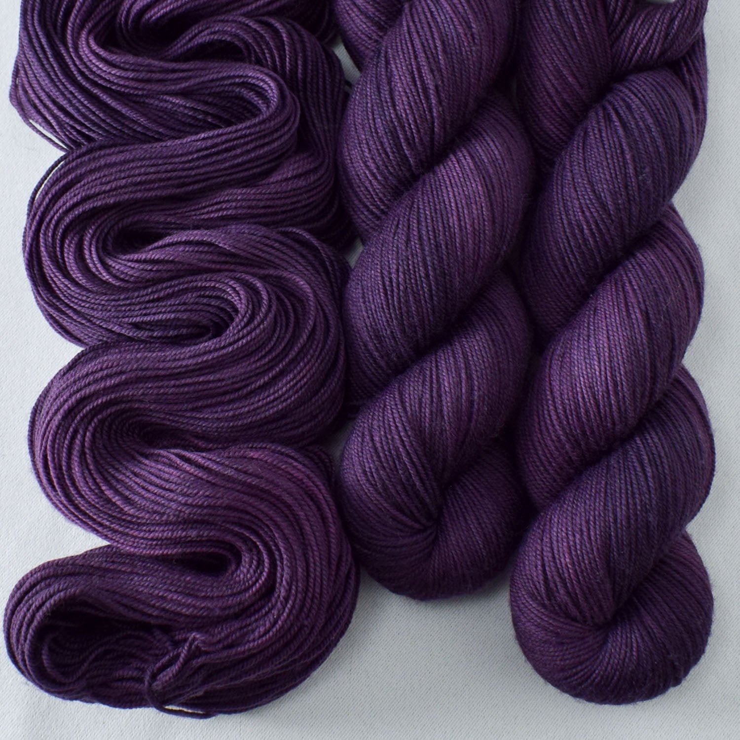 Sagrada - Miss Babs Laurel Falls Shaniko Merino wool yarn