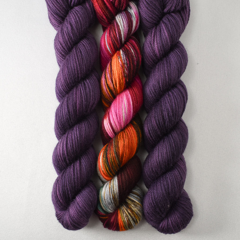 Sagrada and Fired Up - Miss Babs Yowza Mini Killer Queen Cowl Set