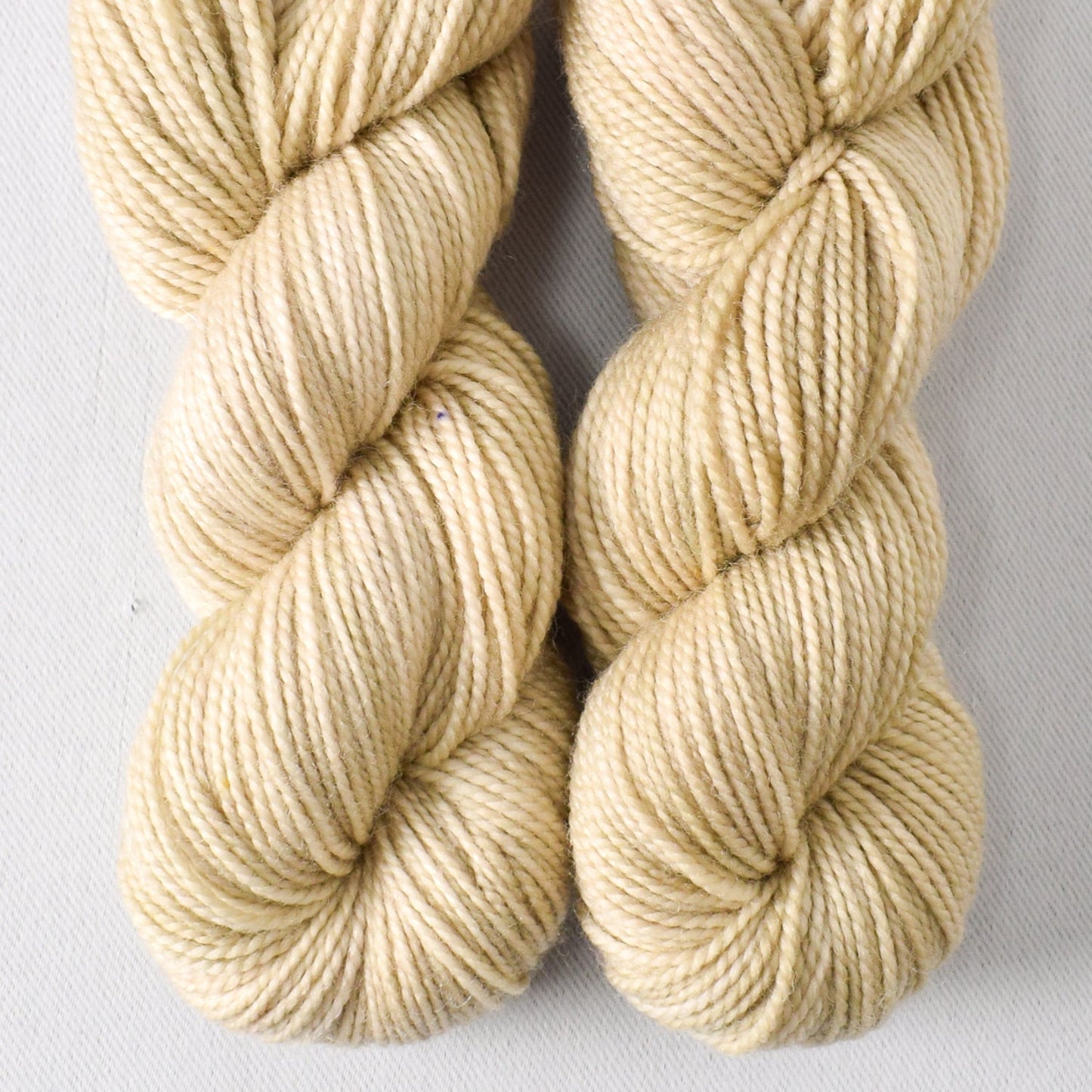 Sandbank - Miss Babs 2-Ply Toes yarn