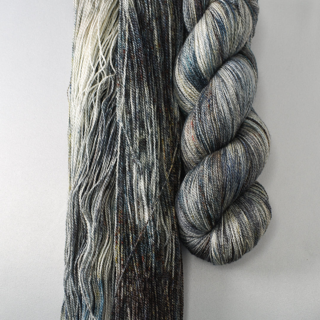 Sandpiper - Miss Babs Yearning yarn