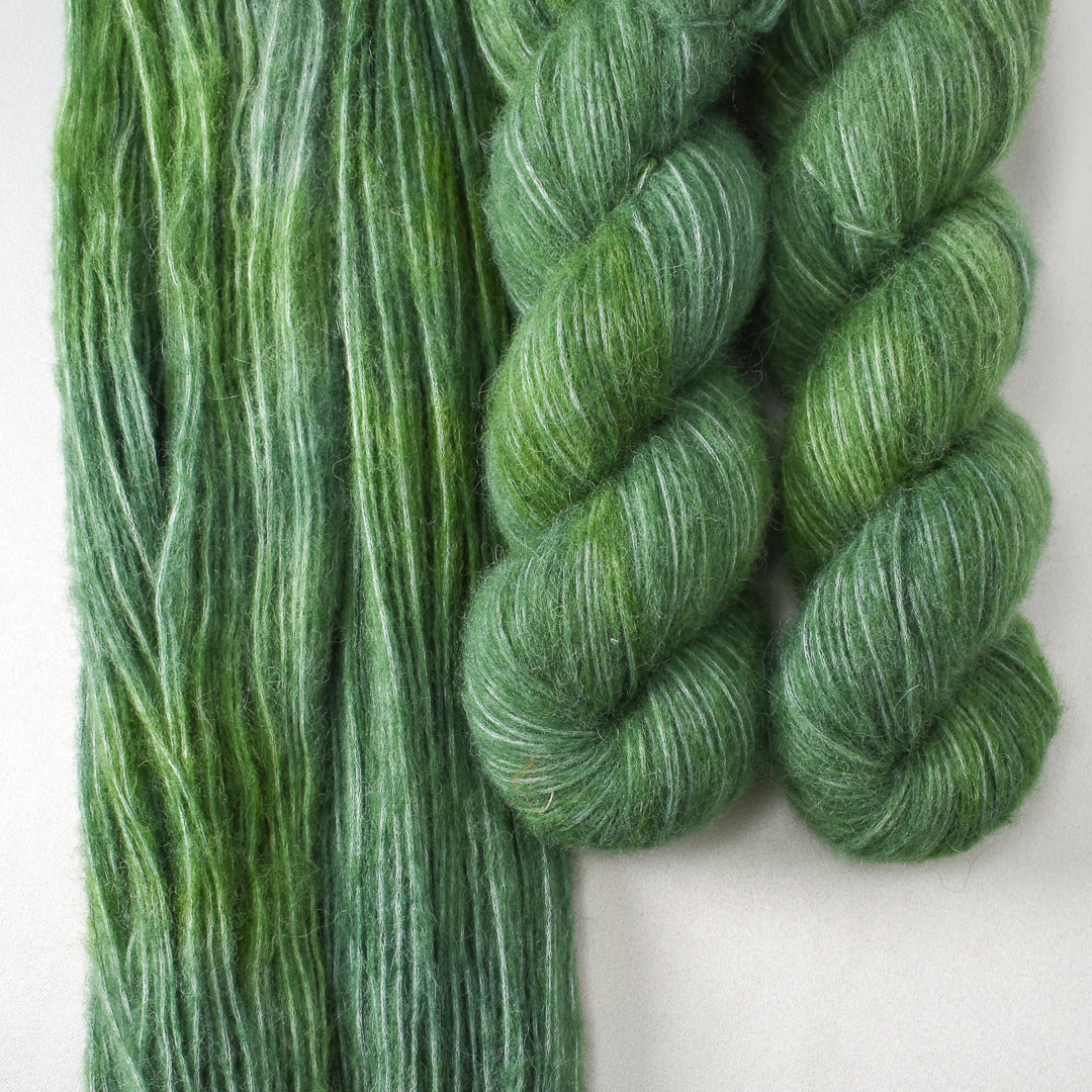 Sarouk - Miss Babs Billow yarn