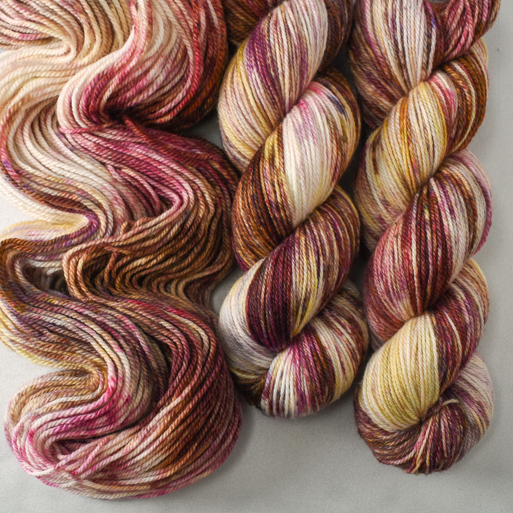 Secret Garden - Miss Babs Killington 350 yarn