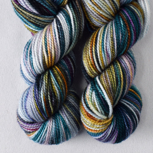 Seven Summers - Miss Babs 2-Ply Toes yarn
