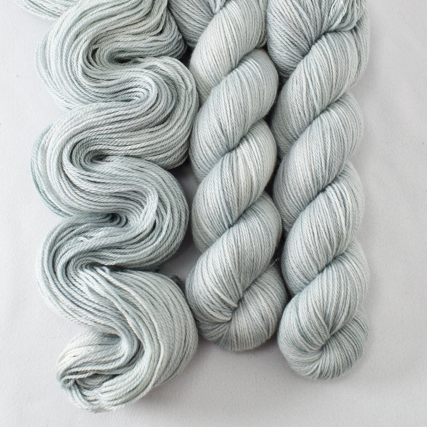 Shade - Miss Babs Caroline merino-cashmere-nylon yarn