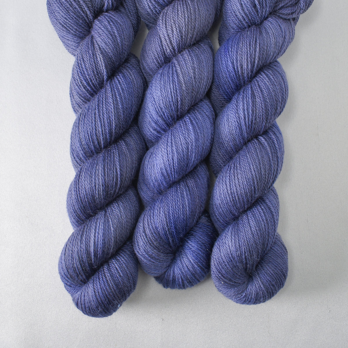Simple Design - Caroline - Wild Iris