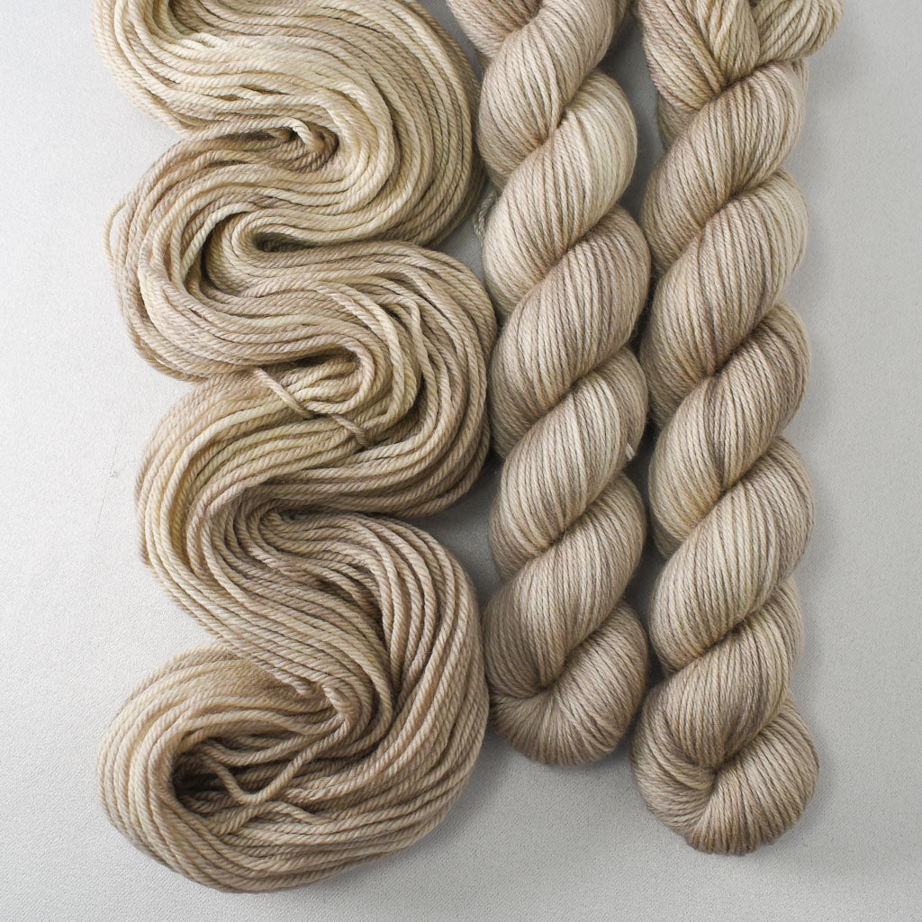 Snowshoe Hare - Miss Babs Yowza Mini yarn