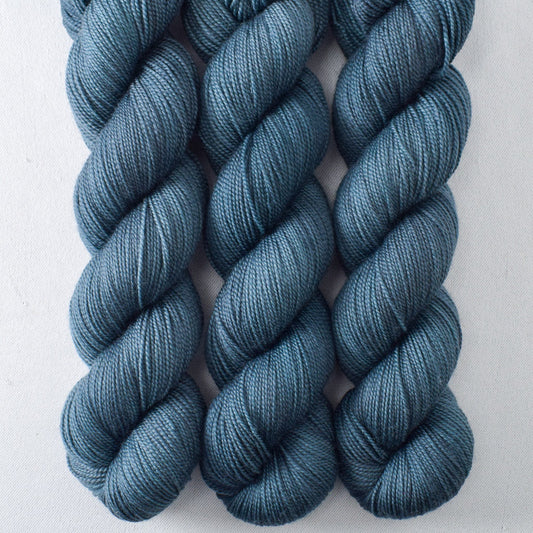 Spree - Miss Babs Yummy 2-Ply superwash Merino wool yarn