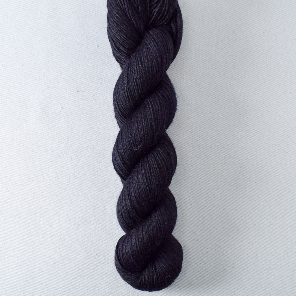 Starling - Miss Babs Katahdin 437 superwash BFL wool yarn
